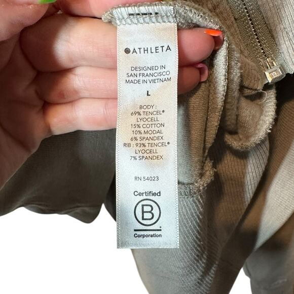 Athleta Balance Sweatshirt Sage Green Large Zip Up Hoodie Comfort Lounge Casual - Picture 8 of 10